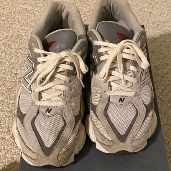 New Balance 9060 Grey Sneakers - Picture 2 of 3